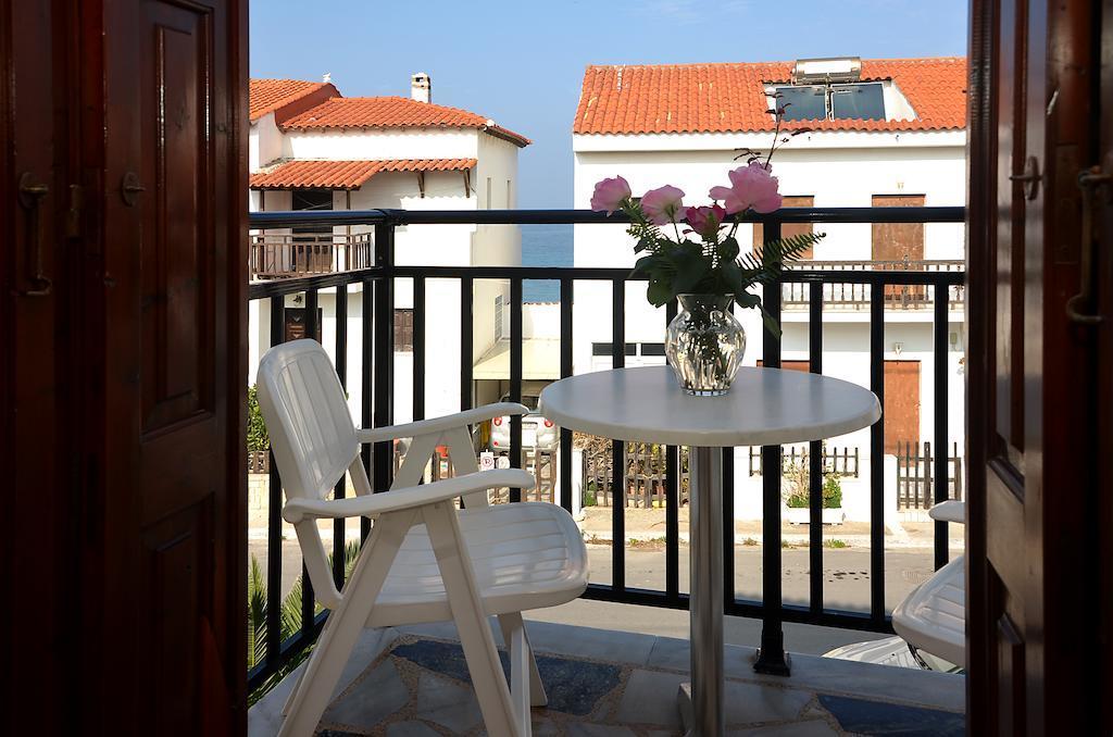 La Plage Otel Kokkari Dış mekan fotoğraf